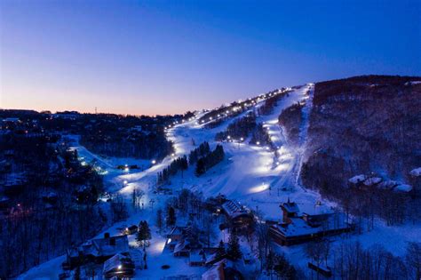 Beech mountain resort - Projected Days Open: 100 Year Open: 1967 Avg. Snowfall: 80″ Top Elevation: 5506 ft Bottom Elevation: 4675 ft Vertical Drop: 830 ft Longest Run: 1.00 mi # of Slopes/Trails: 17 # of Lifts: 8 Lift Capacity: 9300 hr. Skiable Area: 95 acres Snow Making: 100%